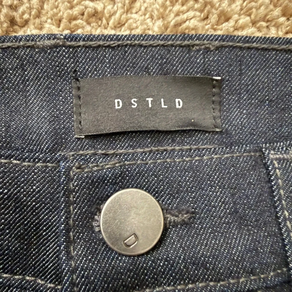 DSTLD Selvedge Slim Raw Denim Jeans Indigo Blue Made in USA 30 x 30 AA07